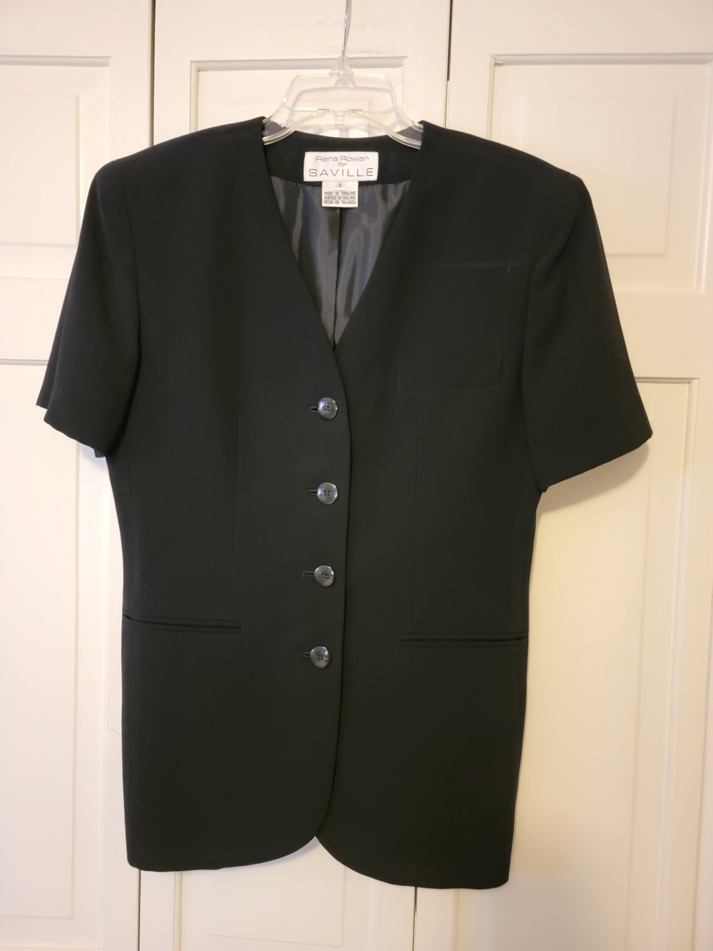 Short-Sleeve Black Blazer Jacket